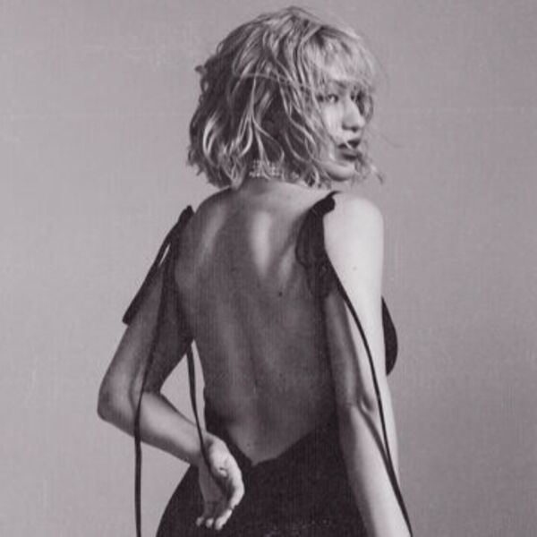 Sade tribute: The Greatest Hits