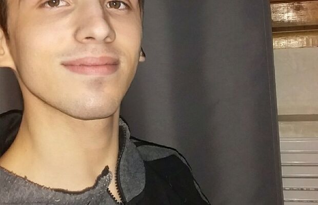 Slava Volk Певец