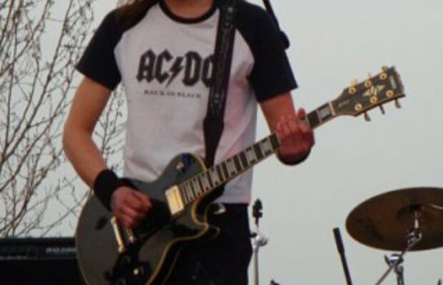 Состав группы в фографиях.