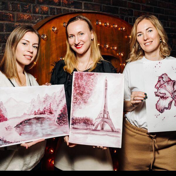 Арт-вечеринка Artvibes. Рисуем вином в ресторане Сплетни бар Анна Асти