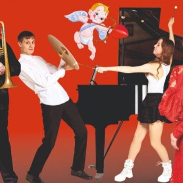 Романтика на крыше Невского: Классика + Джаз при свечах — вечеринка с фуршетом в музее