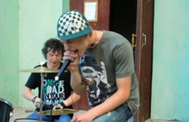 Тусовка на Хлебной базе