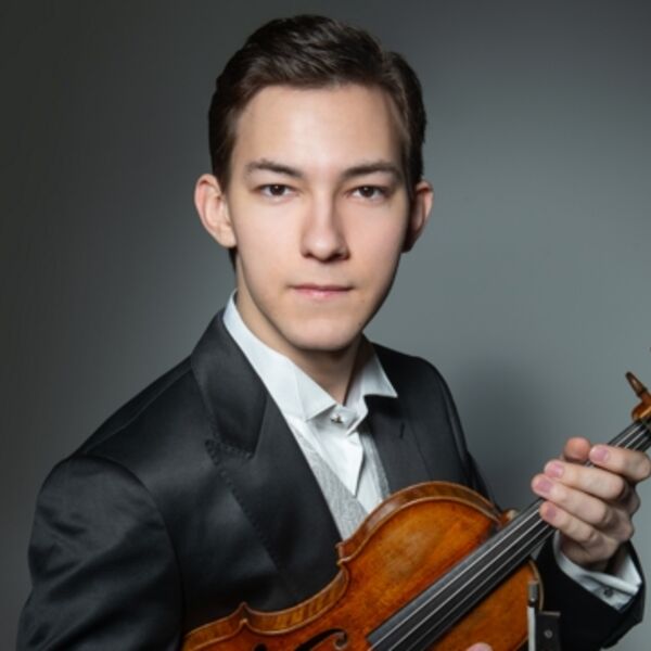 Аб. №1. Солист – Р. Ислямов