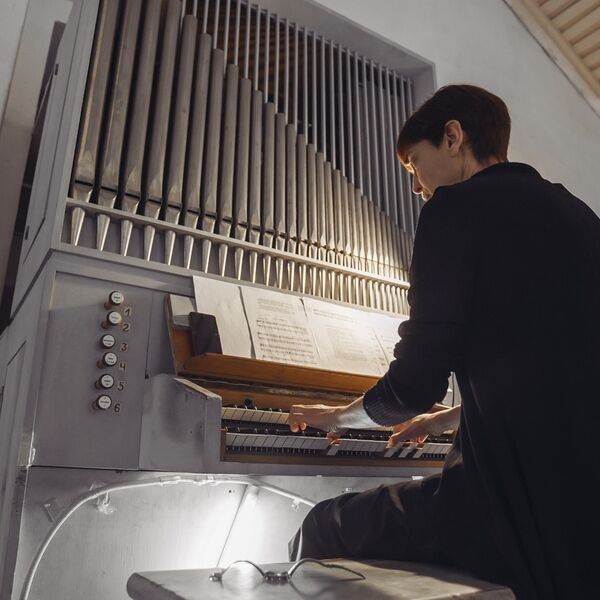 На перекрестке востока и запада