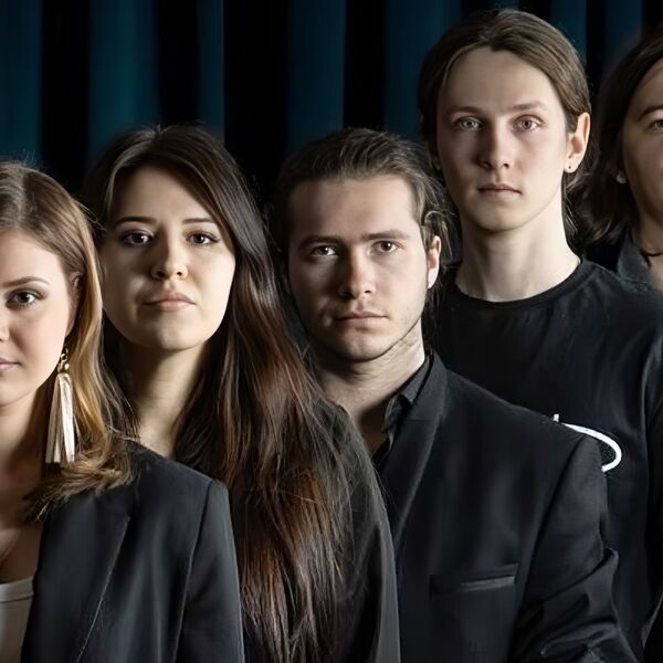 Groovin’Cats feat Lina Leptos