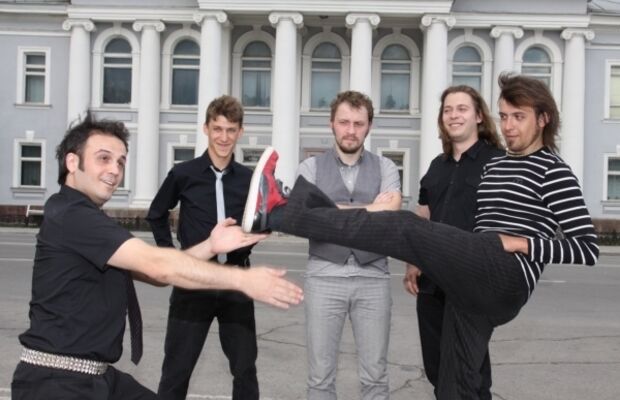 ФЕСТИВАЛЬ "Кваса и Пива" город Тула , 15 августа. группа АМЕЛИ 2009.