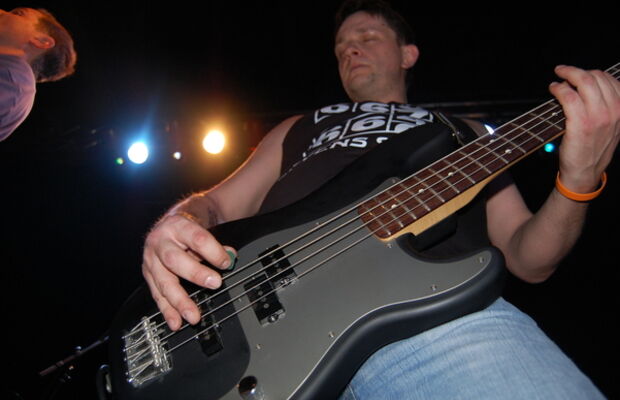 5/04/2008 “COMPLETELY UNDRUGGED II” Live in DUROFF 