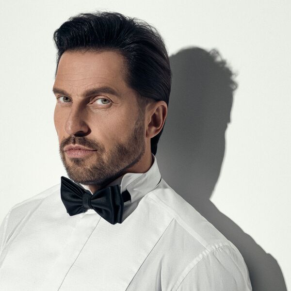 Артур Пирожков