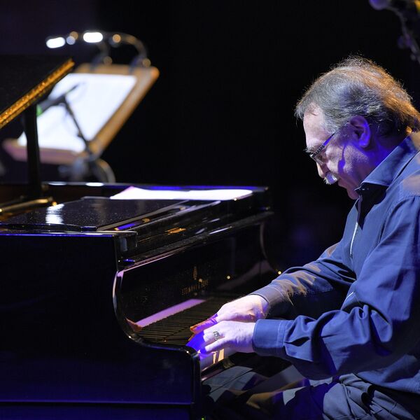 Вечера джаза с Даниилом Крамером. Джаз в стиле латино