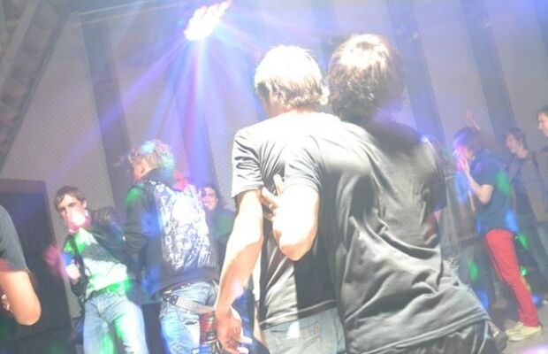 С разных концертов