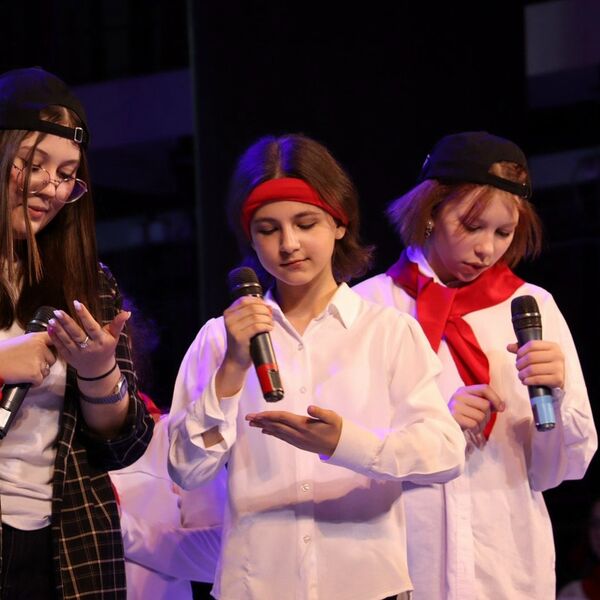 1/4 финала юниор-лиги КВН