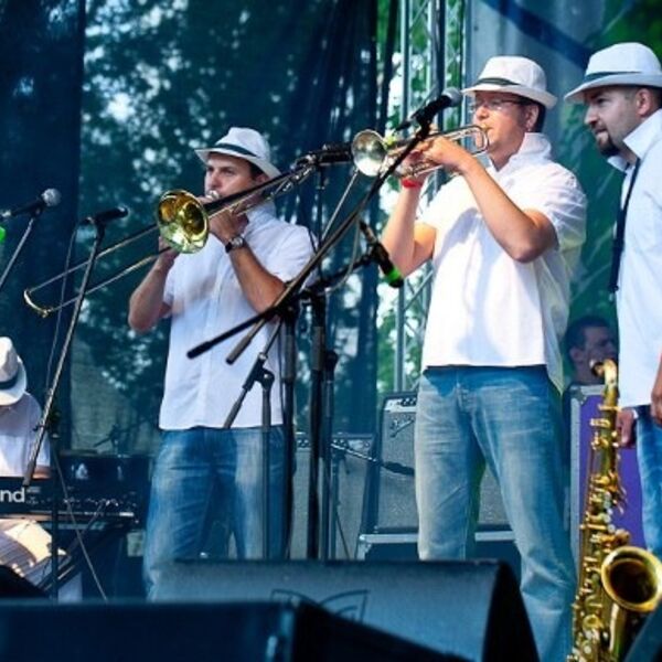 Muchachos Band. Афро-кубинская и латиноамериканская музыка