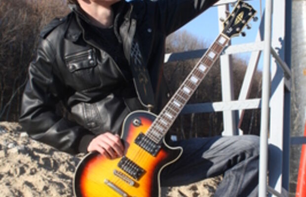 Фото сет старого состава группы. 